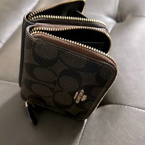 Coach signature credit card holder